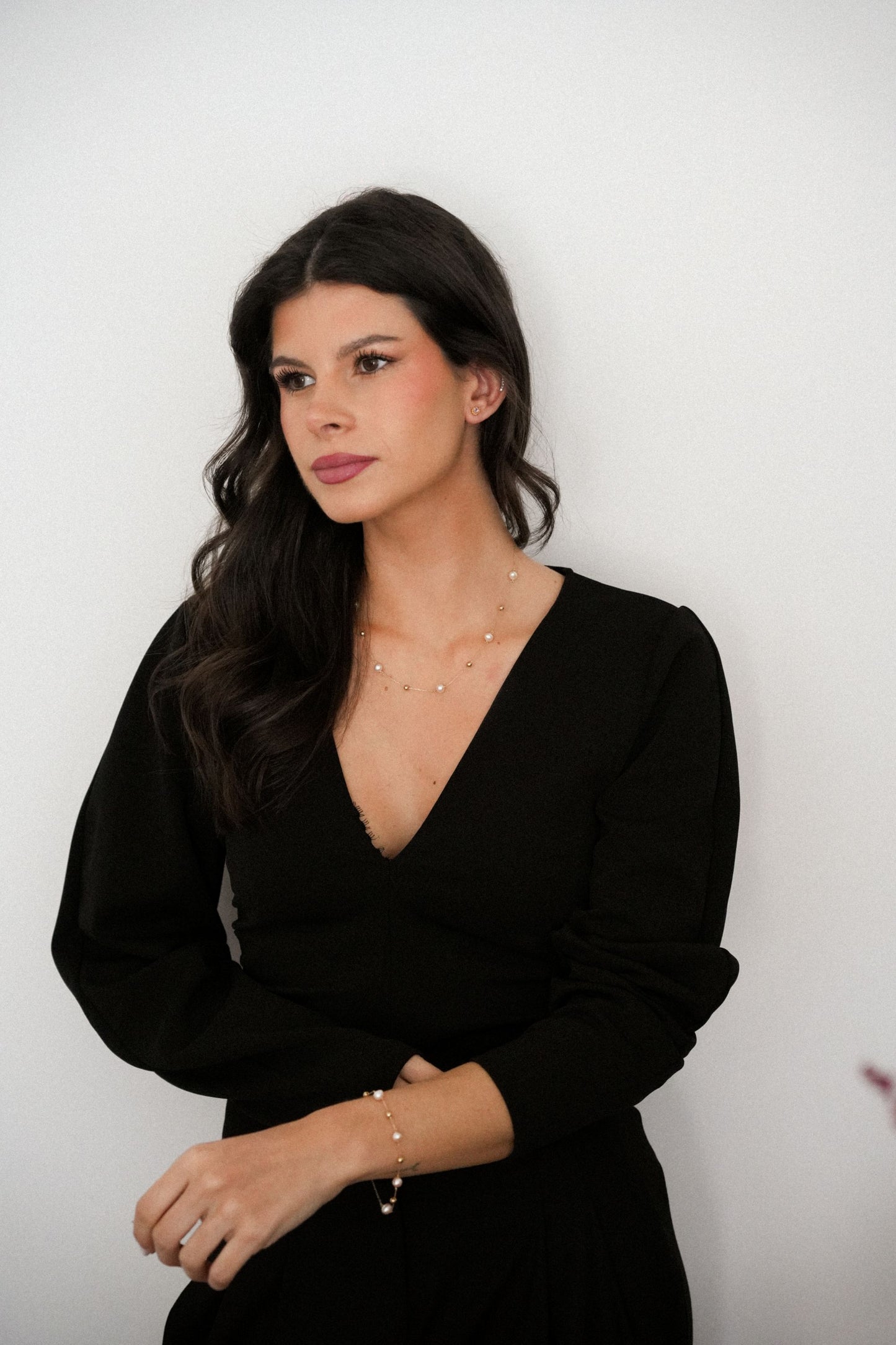 Mimuka Jewels 9K Yellow Gold & Cultured Pearl Choker Necklace – Elegant, Timeless and Sophisticated